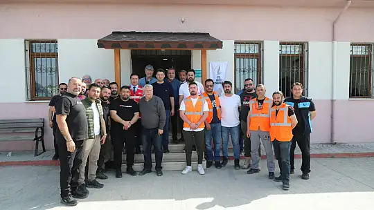 BAŞKAN ARAS YENİDEN DEPREM BÖLGESİNDE