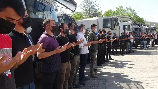 Emniyet'in 'alev savaşçıları'na görkemli uğurlama