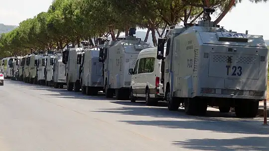 Emniyet'in 'alev savaşçıları'na görkemli uğurlama