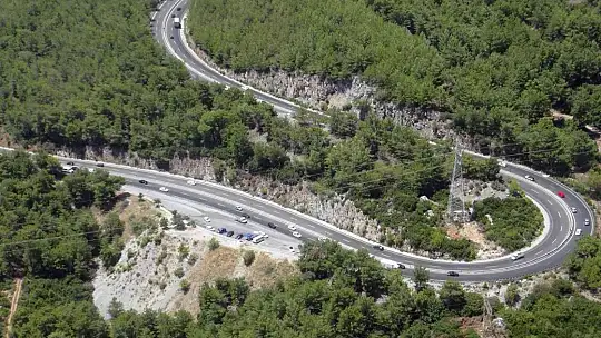 Emniyet'in 'uçan göz'ünü kadın pilot uçurdu