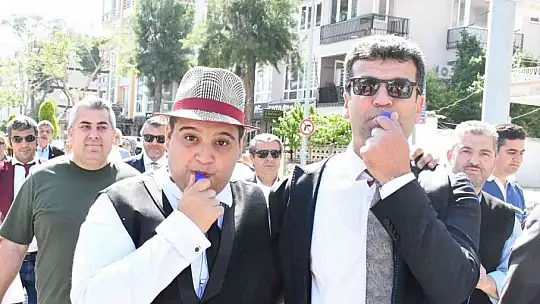 Engelliler performanslarıyla ayakta alkışlandı