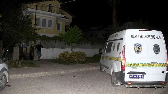 Ev arkadaşını çekiçle öldüren şahıs tutuklandı