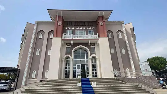 Ev arkadaşını çekiçle öldüren şahıs tutuklandı