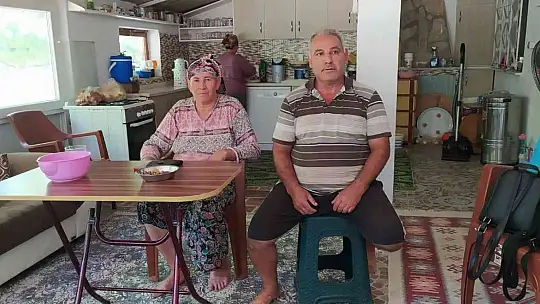 Evinin yanmadığına sevinemedi