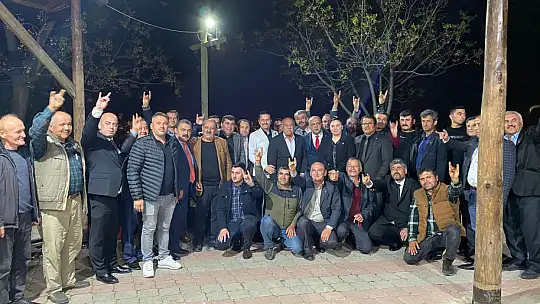 MHP'li adaylar iftar yemeğinde buluştu