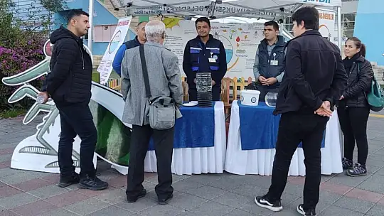 SİVRİSİNEK VE HAŞERELERE KARŞI MÜCADELE STANDI KURULDU