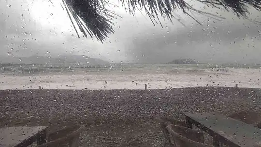 Fethiye'de fırtına etkili oluyor