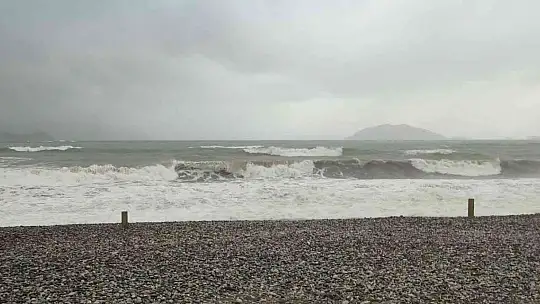 Fethiye'de fırtına etkili oluyor