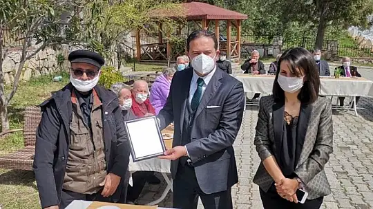 Fethiye'de Huzur Evi sakini opera seslendirdi
