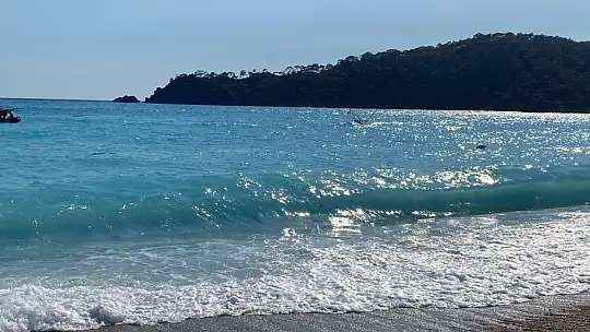Fethiye'de tur teknesi battı, 1'i çocuk 3 yaralı