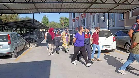 FETHİYE'DEN YUNANİSTAN'A KAÇMAYA ÇALIŞAN FETÖ ŞÜPHELİLERİ YAKALANDI