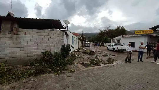 Fırtına Milas'ta da etkili oldu