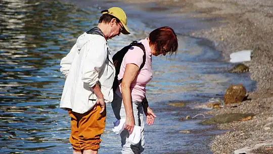 GECE KABUSU YAŞADILAR, SABAH DENİZE GİRDİLER