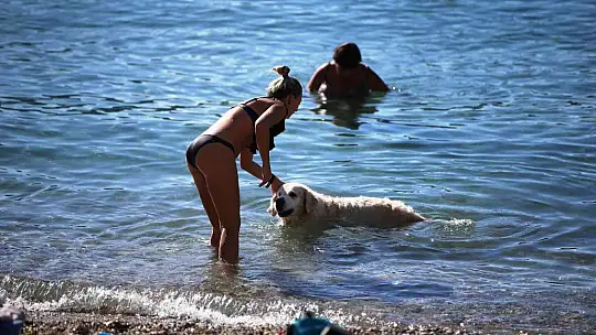 GECE KABUSU YAŞADILAR, SABAH DENİZE GİRDİLER