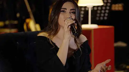 Genç şarkıcının 'Gidelim Buralardan' şarkısına yorumu büyük beğeni topladı