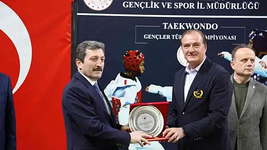 Gençler Tekvando şampiyonası Muğla'da başladı