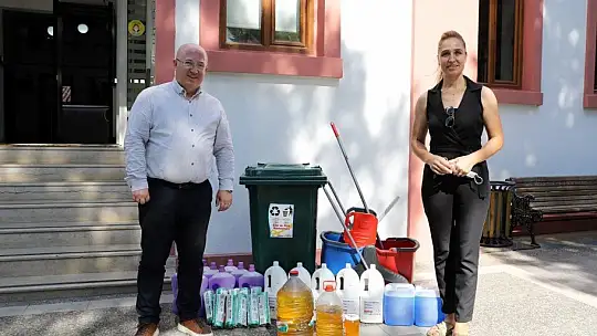 Geri dönüşüm ödülleri sahiplerini buldu