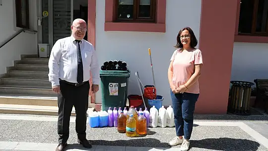 Geri dönüşüm ödülleri sahiplerini buldu