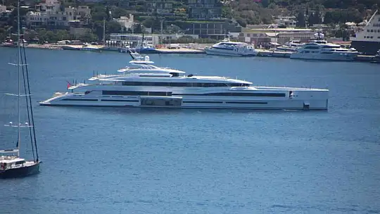 Haftalık kirası 1.8 milyon avro