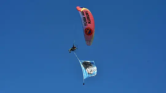 THK paramotorları Fethiye semalarında