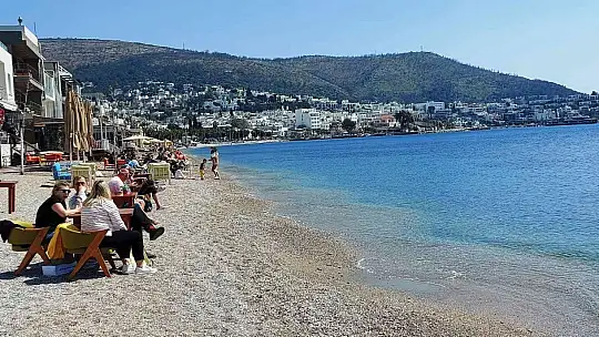 Hava sıcaklığı 25 dereceye ulaştı, sahiller doldu taştı