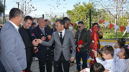 Hayırseverler okula anasınıfı ve fen laboratuvarı yaptırdı