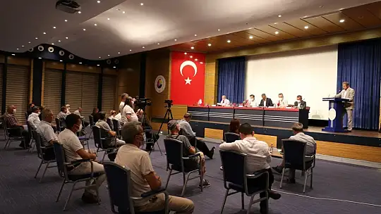Hisarcıklıoğlu: 'Doğamızı ve suyumuzu korumak milli meselemiz olmalı'