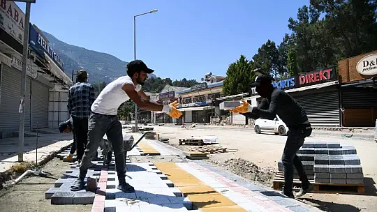 Hisarönü'nde üstyapı çalışması başladı