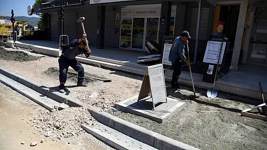 Hisarönü'nde üstyapı çalışması başladı