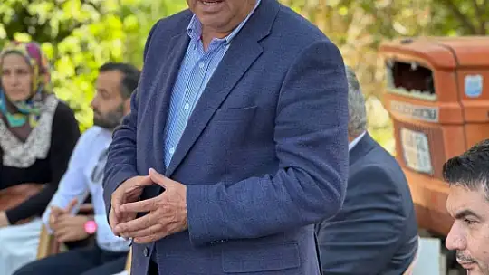 AK Parti milletvekili adayı Otgöz, Seydikemer'de vatandaşların bayramını kutladı
