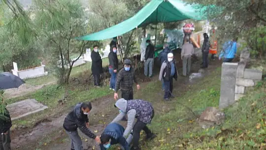 Fethiye'nin sevilen siması son yolculuğuna uğurlandı