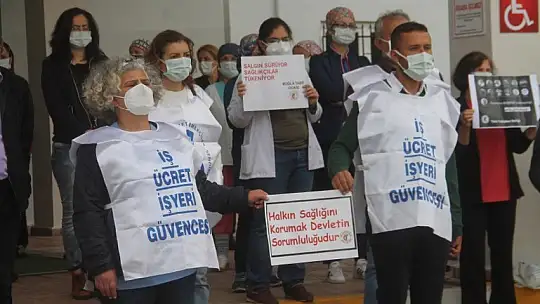Sağlık Çalışanları Fethiye'de de Seslerini Yükseltti