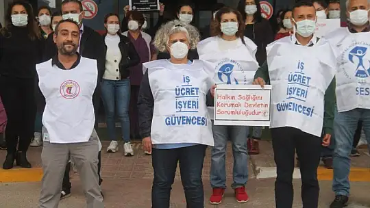 Sağlık Çalışanları Fethiye'de de Seslerini Yükseltti