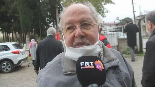 Sanatçı Hamdi Özbay mezarı başında anıldı