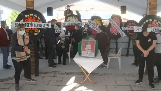 Çocukluğunda 'Bu radyoda türkü okuyacağım' demiş