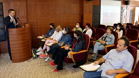 Trendyol bölge temsilcisi girişimcileri bilgilendirdi