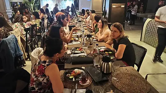 İlk Adım Kreşi'nden Anneler Günü Etkinliği