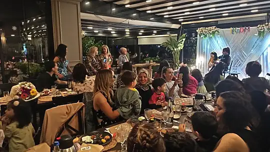 İlk Adım Kreşi'nden Anneler Günü Etkinliği