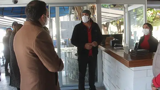 Kordon boyundaki restoran ve kafeler denetlendi