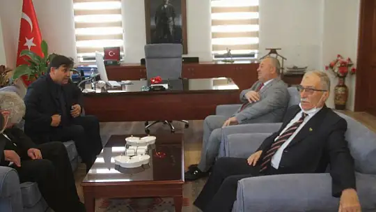 Milletvekili Enginyurt'tan Başkan Karaca'ya ziyaret