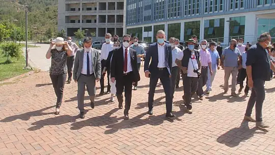 Fethiye İşletme Fakültesi'ne 500 fidan dikildi