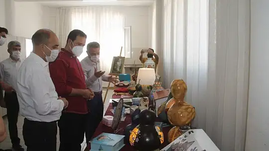 1-7 Haziran hayat boyu öğrenme haftası sergisi açıldı