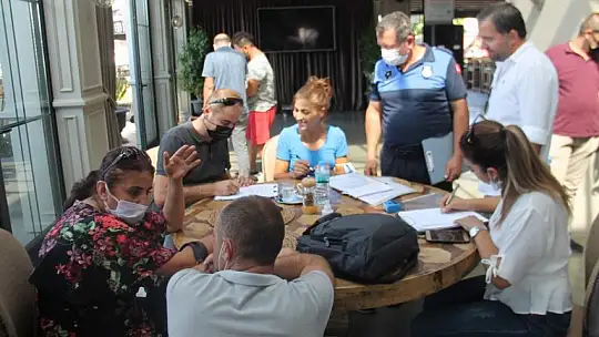 2. Sahil bandındaki restoran ve kafelerin devir işlemleri gerçekleştirildi