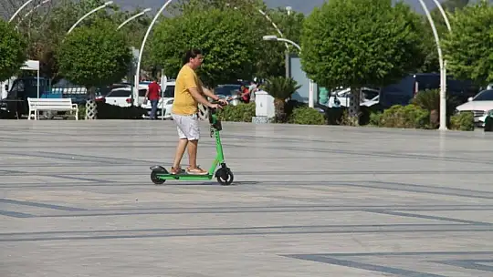 Fethiye'de yeni ulaşım tarzı Martı Scooter