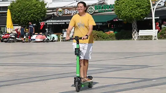 Fethiye'de yeni ulaşım tarzı Martı Scooter