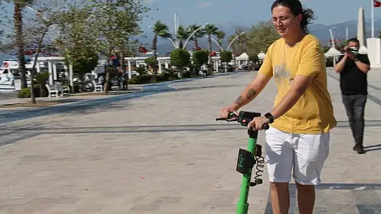 Fethiye'de yeni ulaşım tarzı Martı Scooter