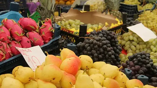 Salı pazarında zirveyi bamya ve taze fasulye paylaşıyor