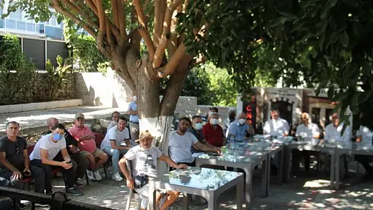 CHP Fethiye İlçe binasında kuruluş yılına özel söyleşi etkinliği düzenlendi