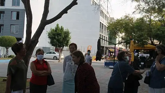 Zeynep Tuncel anısına pilav ikramında bulundular