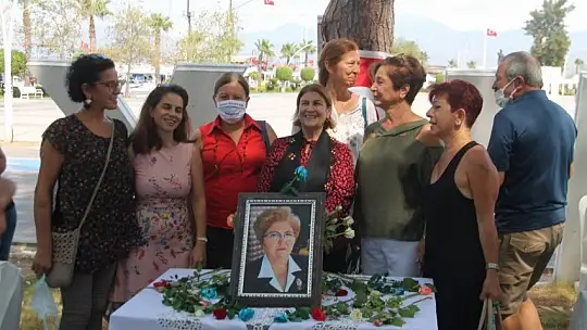 Zeynep Tuncel anısına pilav ikramında bulundular